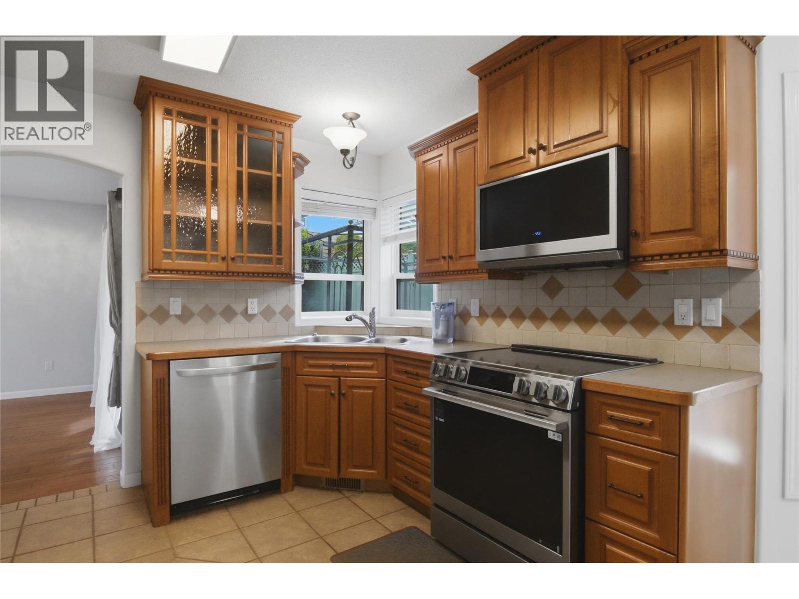 1860 Tremerton Drive - 19