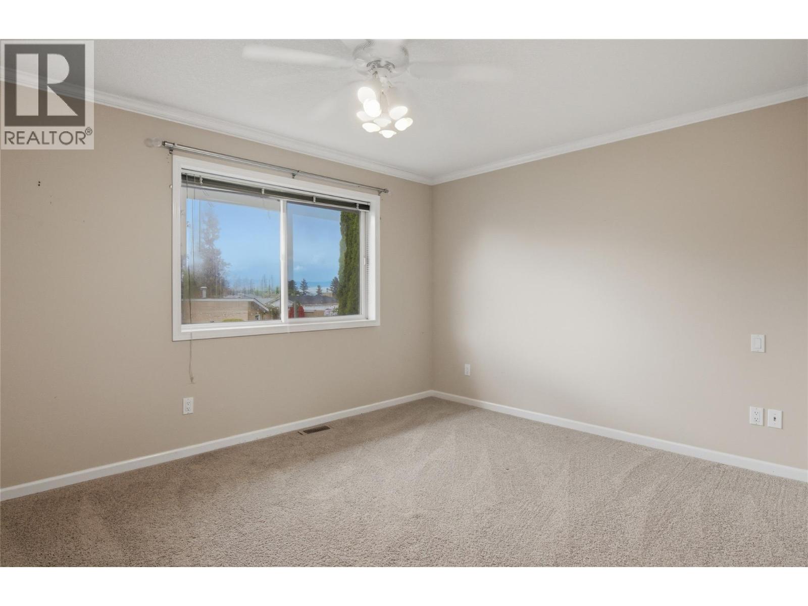 1860 Tremerton Drive - 38