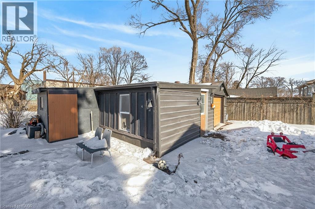 9 BAYSIDE Avenue - 31