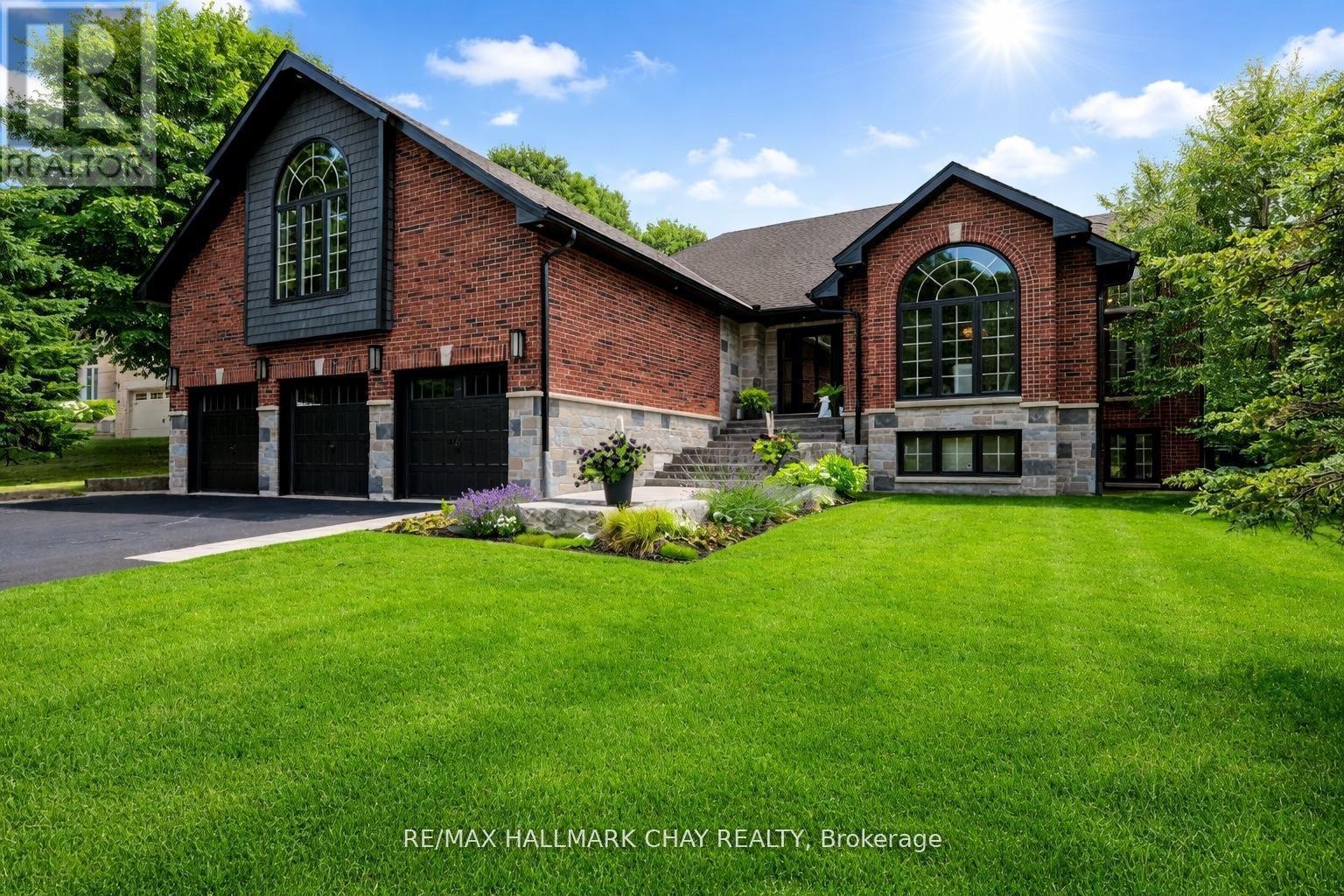 32 FOREST HILL DRIVE - 21