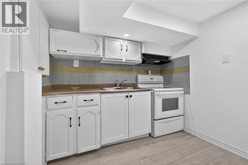 1675 UPPER GAGE Avenue Unit# 47, Hamilton, Ontario, L8W3R8 — Photo 33
