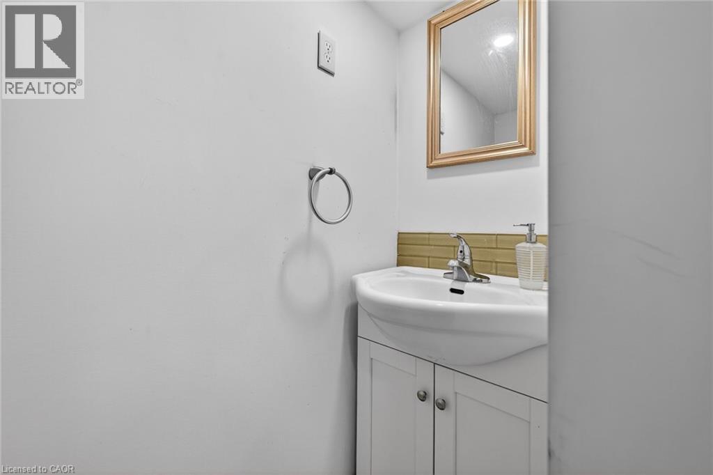 1675 UPPER GAGE Avenue Unit# 47, Hamilton, Ontario, L8W3R8 — Photo 31