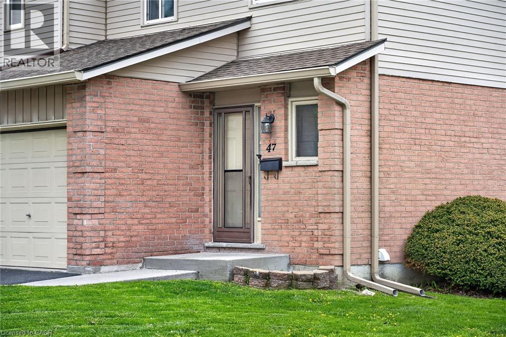 1675 UPPER GAGE Avenue Unit# 47, Hamilton, Ontario, L8W3R8 — Photo 6