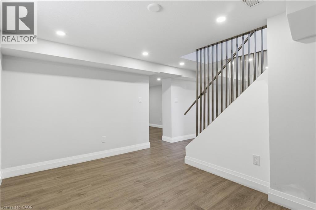 66 HEATHER Avenue, Kitchener, Ontario, N2B1M1 — Photo 10