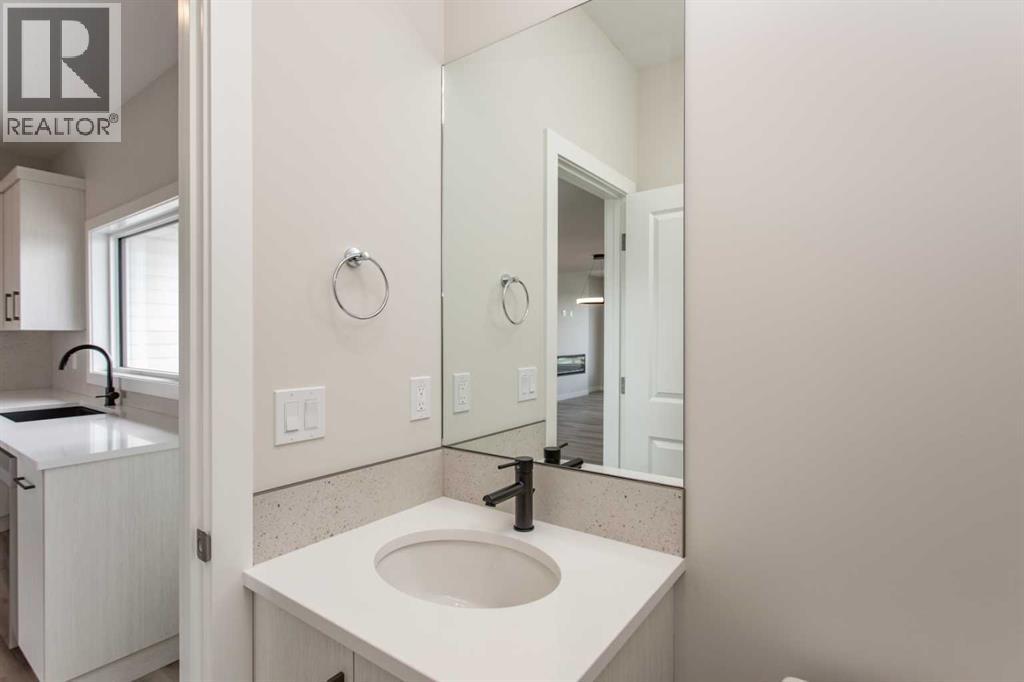 57 Lavelle Close — photo 10