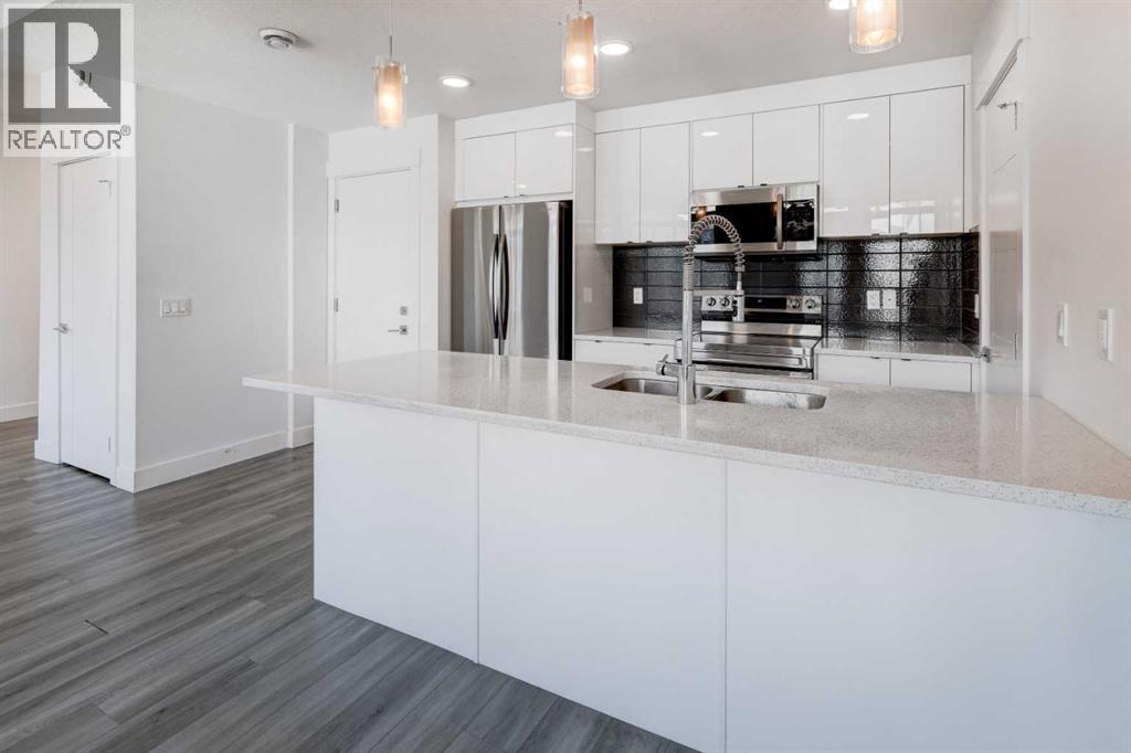 #804 10060 46 Street NE - 7
