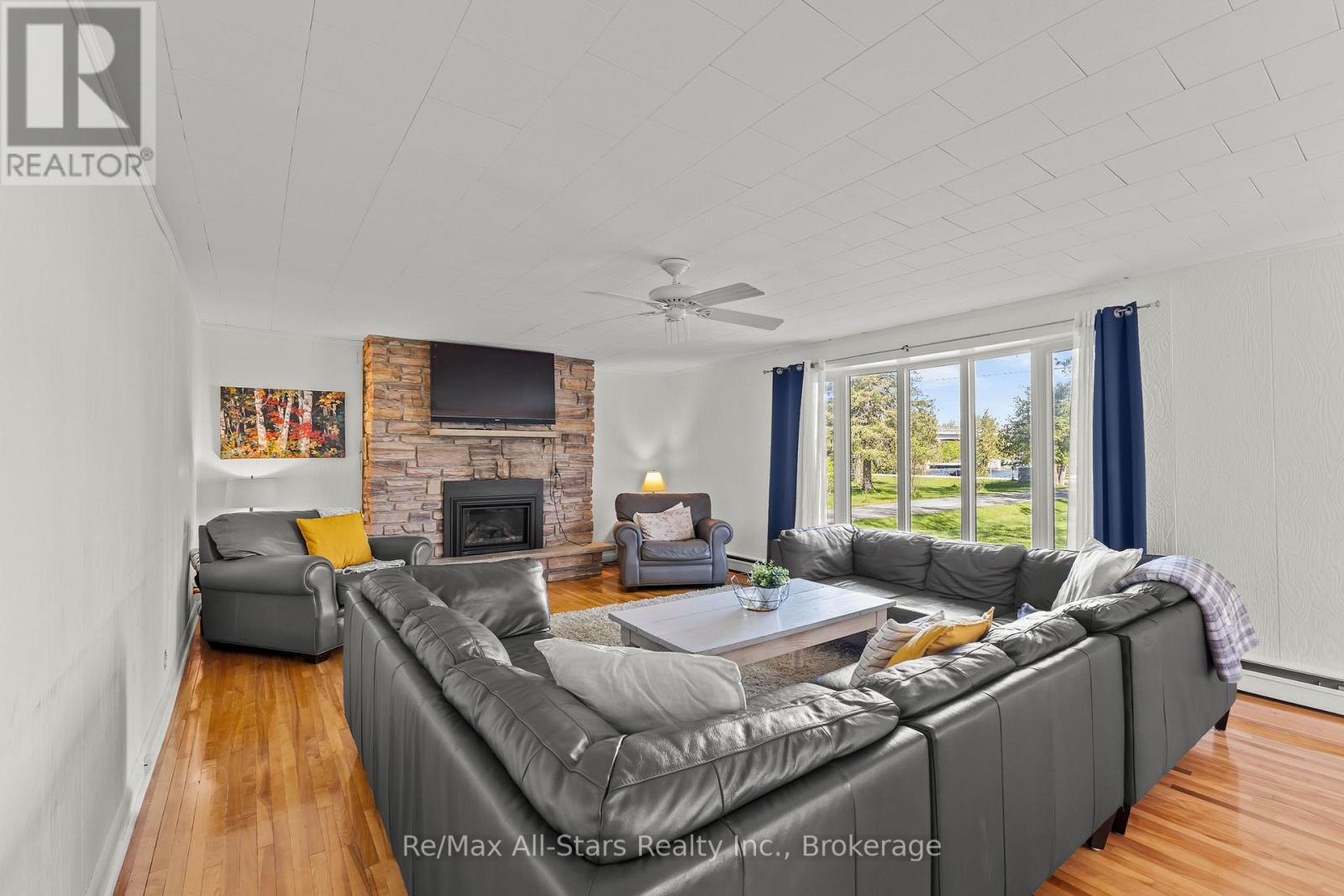 44 TRENT CANAL ROAD - 14