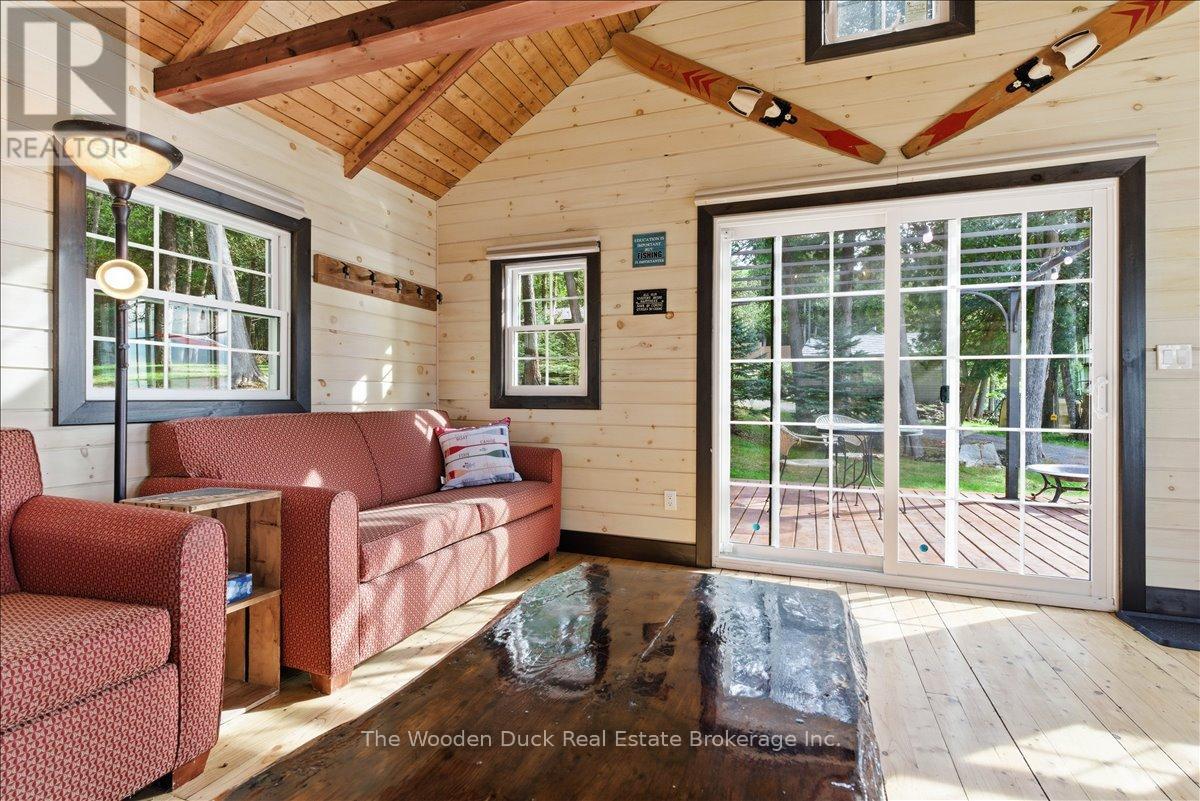 90B BLAKELY LANE - 26
