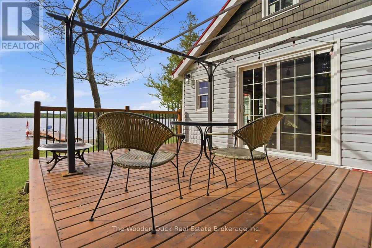 90B BLAKELY LANE - 27