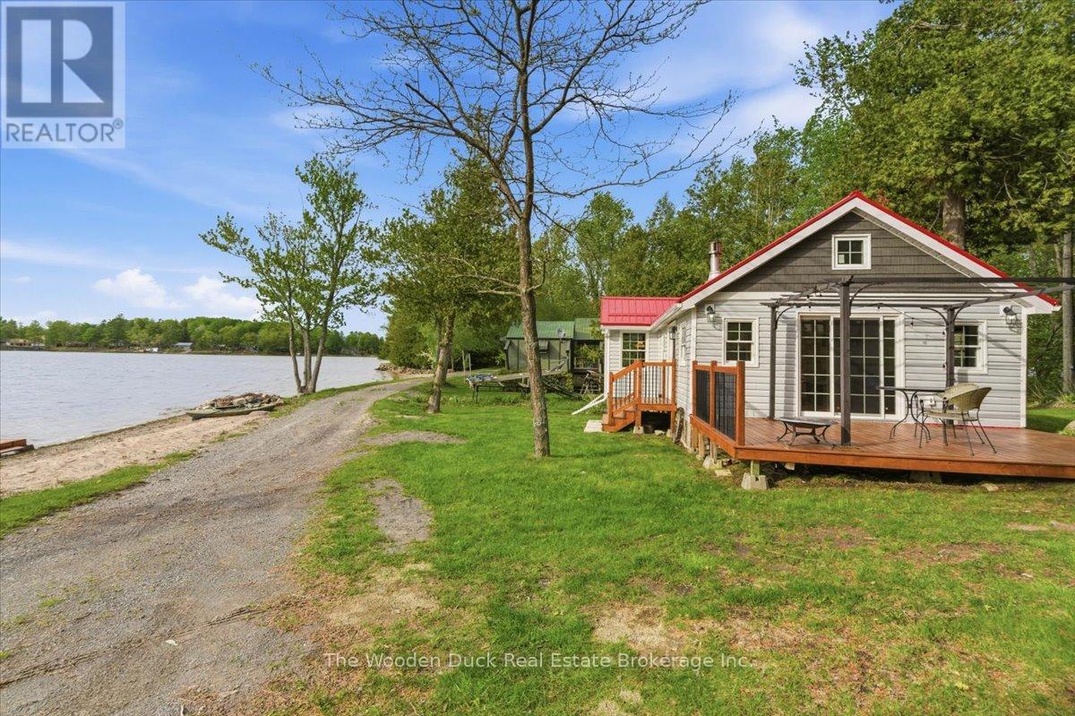 90B BLAKELY LANE - 31
