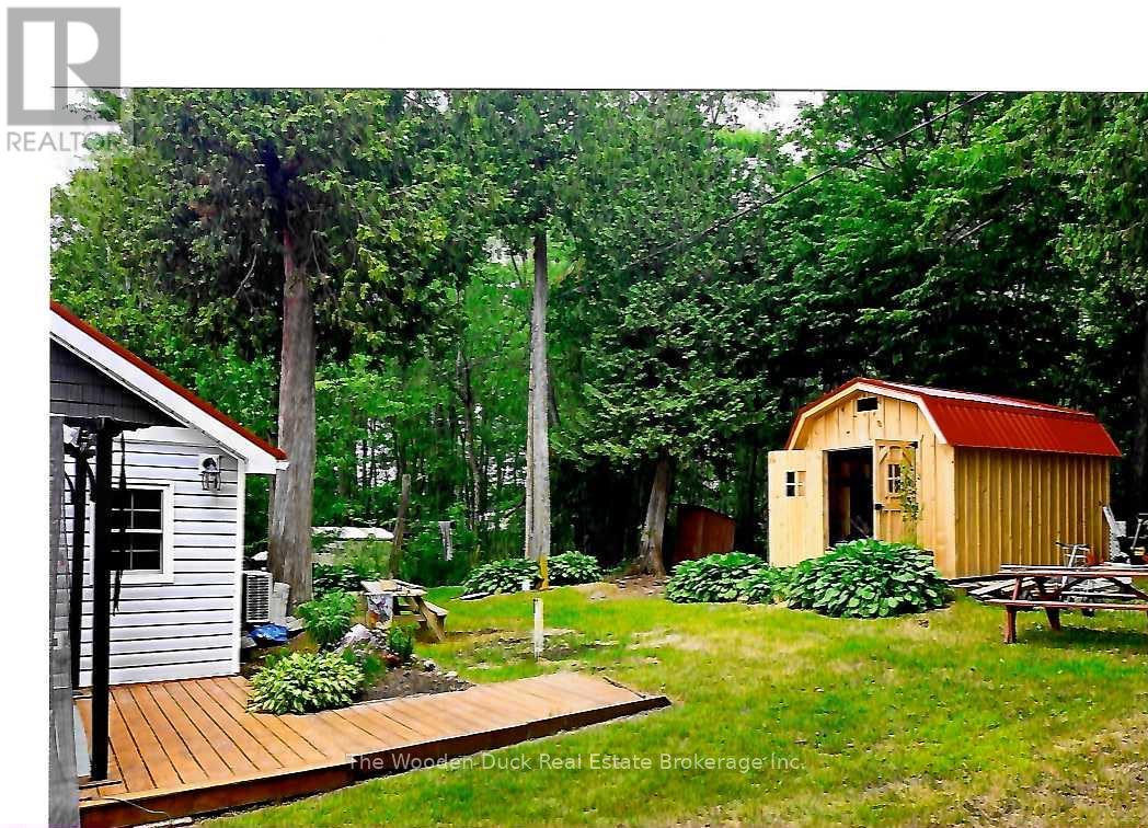 90B BLAKELY LANE - 43
