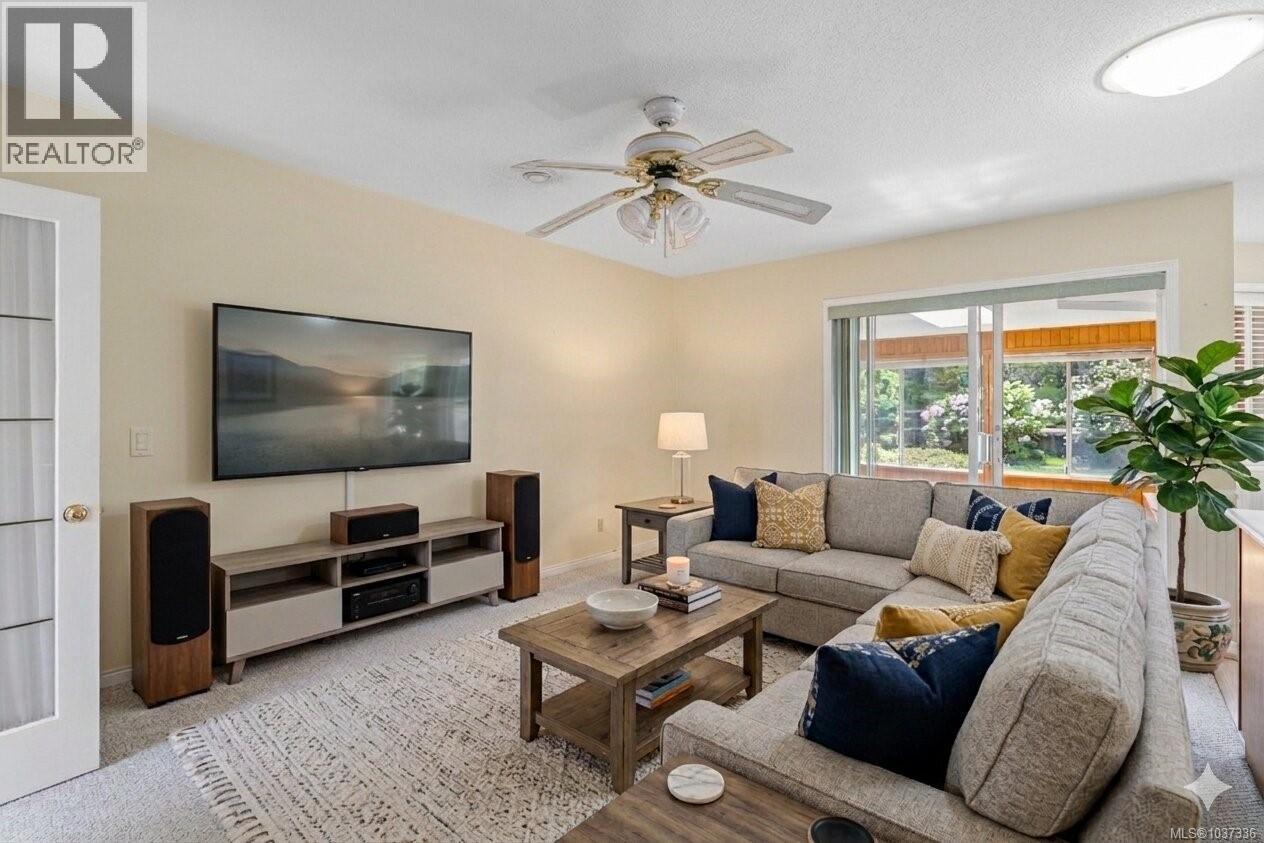 580 Dogwood Rd - 4