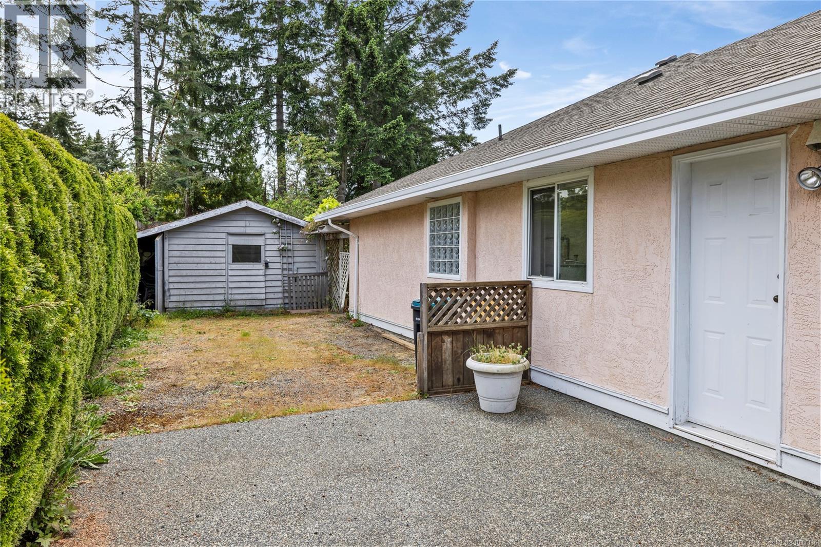 580 Dogwood Rd - 43