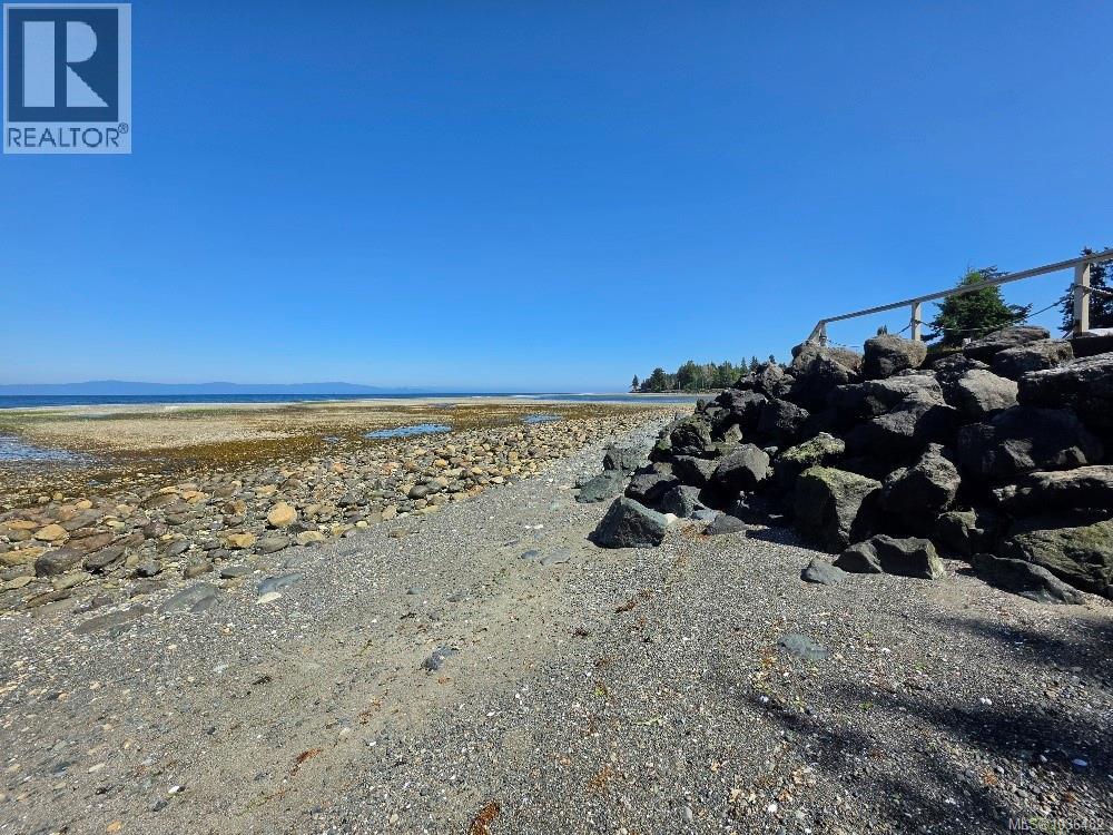58 6050 Island Hwy, Qualicum Beach