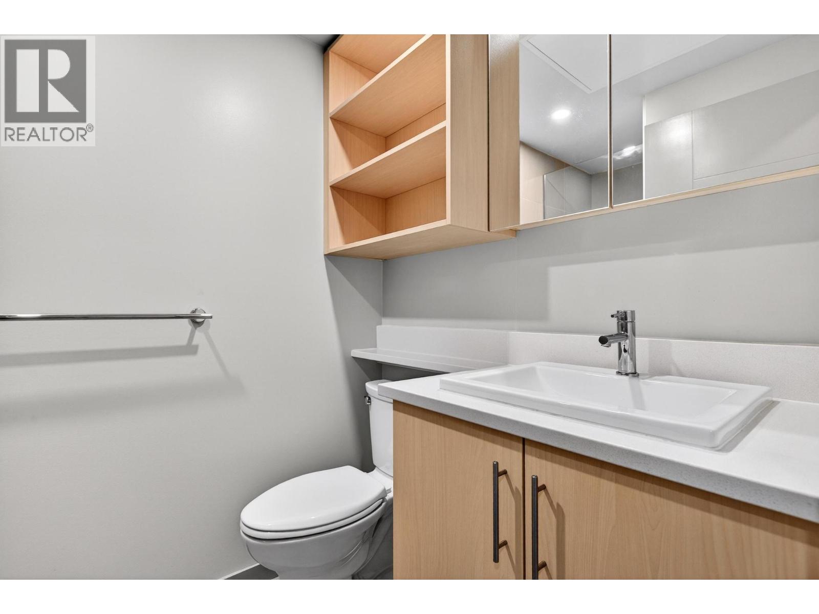 345 Dougall Road N Unit# 317, Kelowna