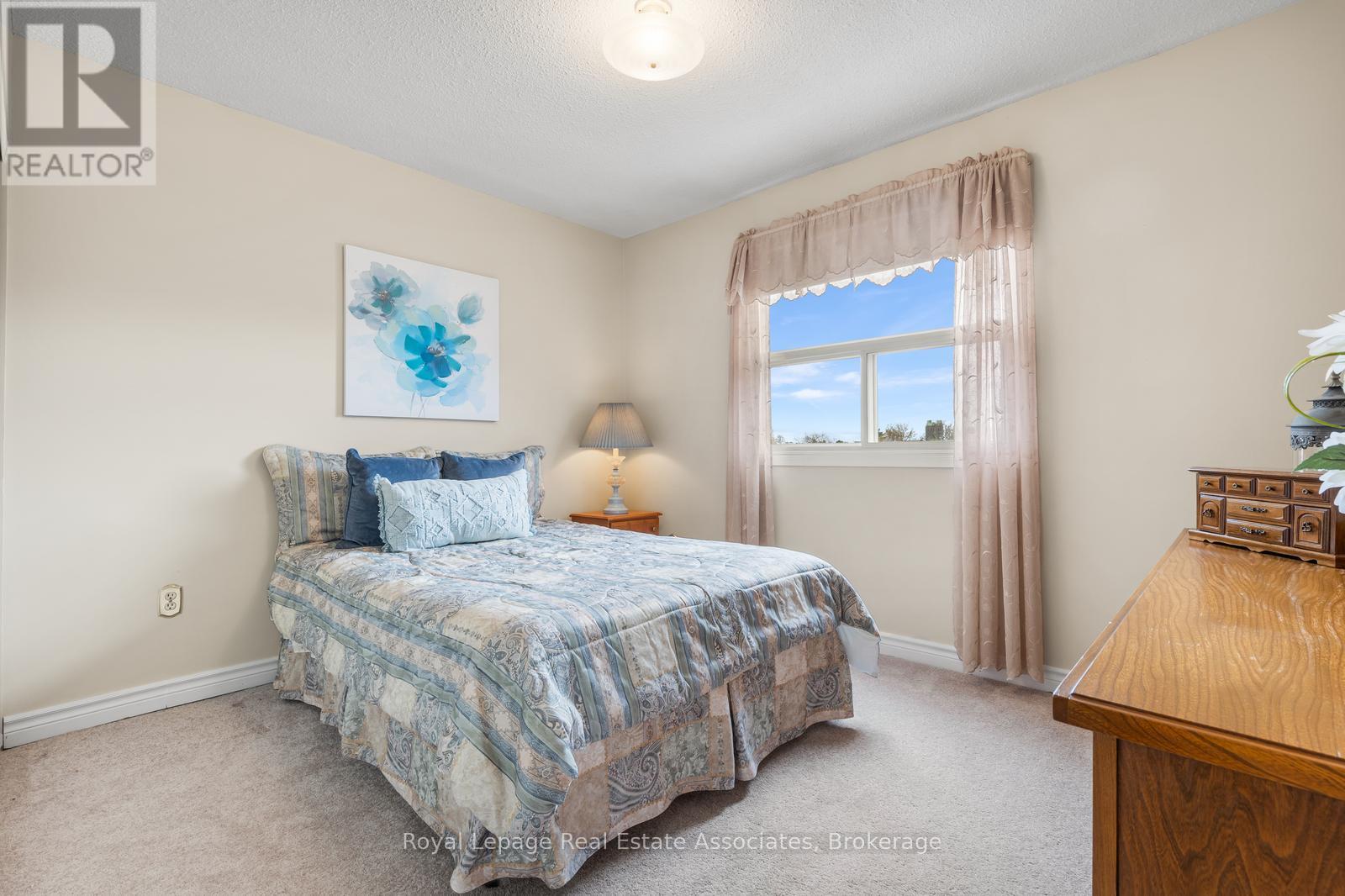 4237 TRELLIS CRESCENT - 21