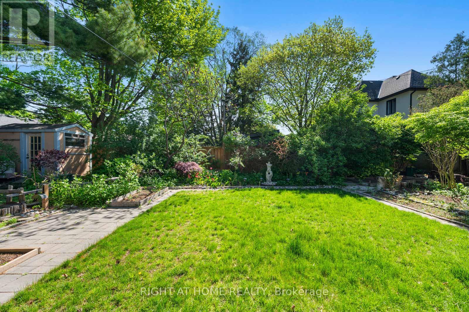 1586 ROMETOWN DRIVE - 22