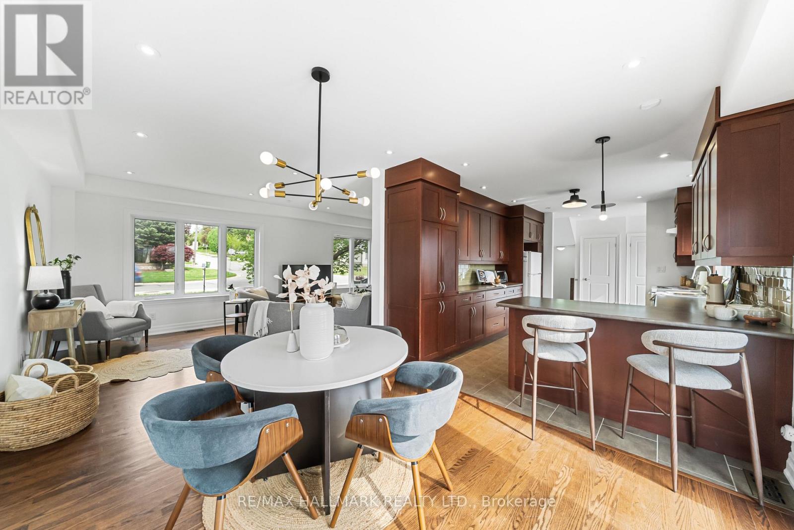 108 LEXFIELD AVENUE - 11