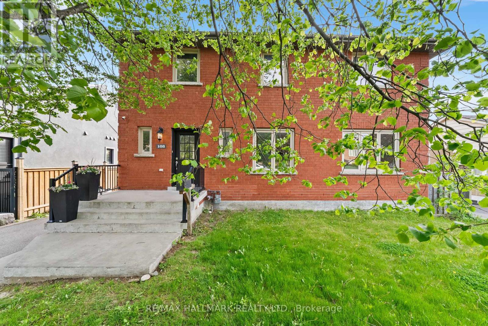 108 LEXFIELD AVENUE - Image 2