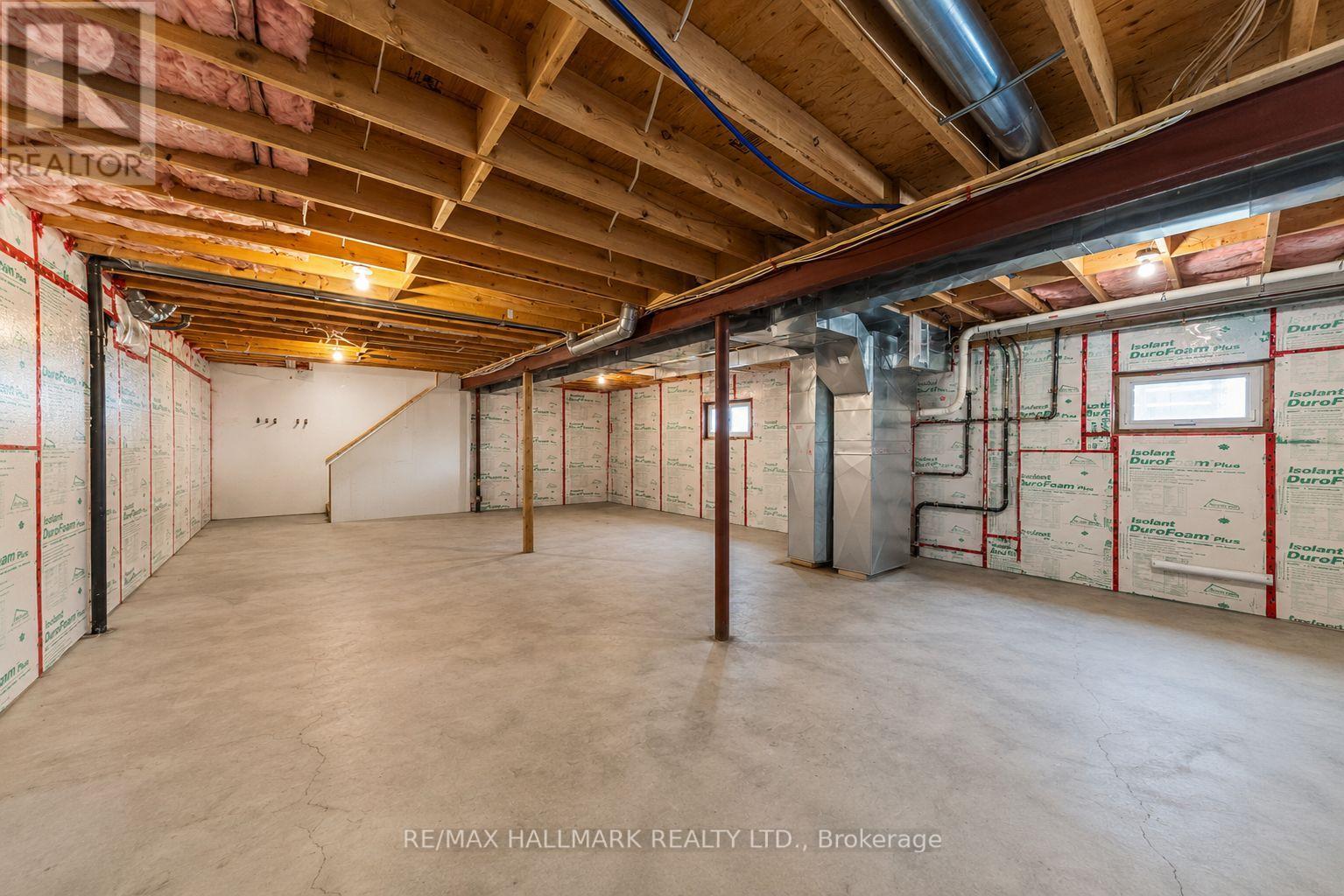 108 LEXFIELD AVENUE - 31
