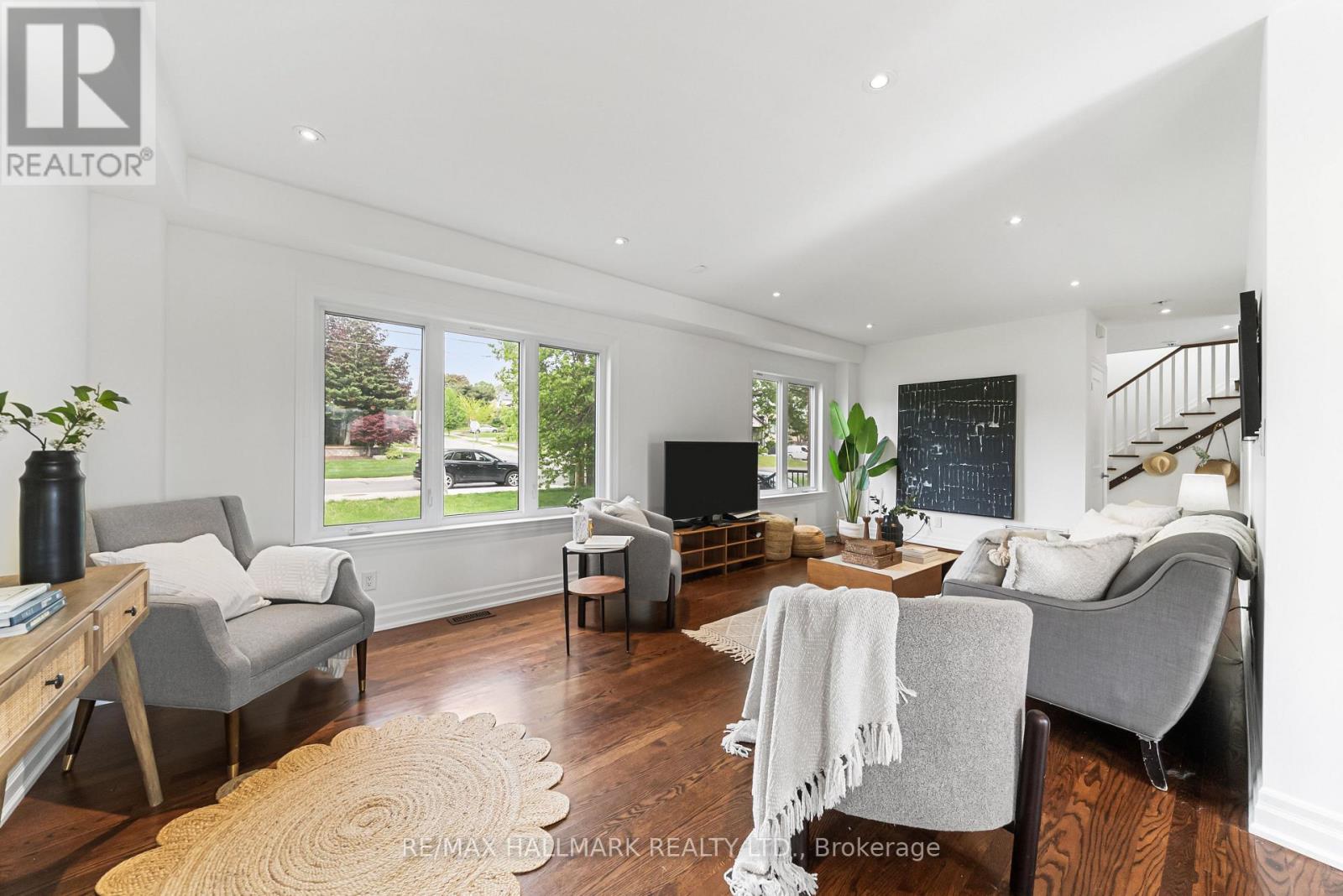 108 LEXFIELD AVENUE - 7