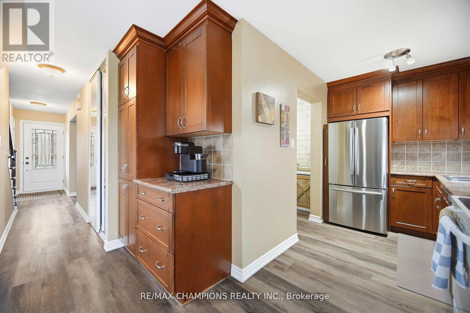 64 GREENBRIAR ROAD - 8