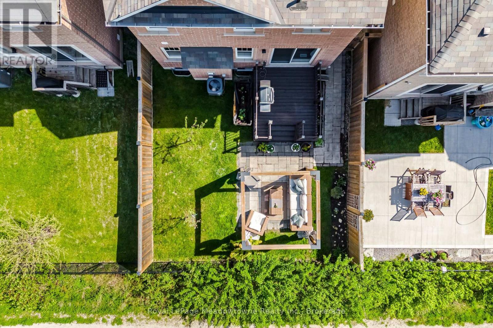 1518 CLITHEROW STREET - 45