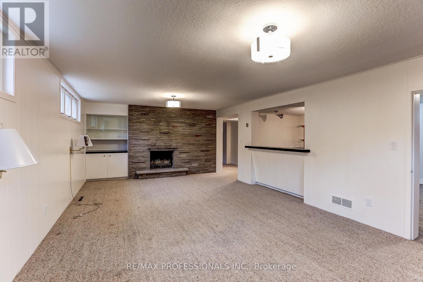 23 RAVENSBOURNE CRESCENT - 31