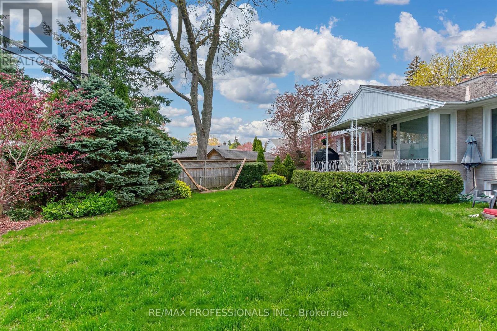 23 RAVENSBOURNE CRESCENT - 42
