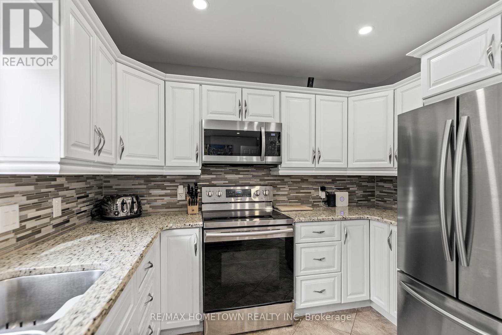 1018 MONTROSE STREET - 11