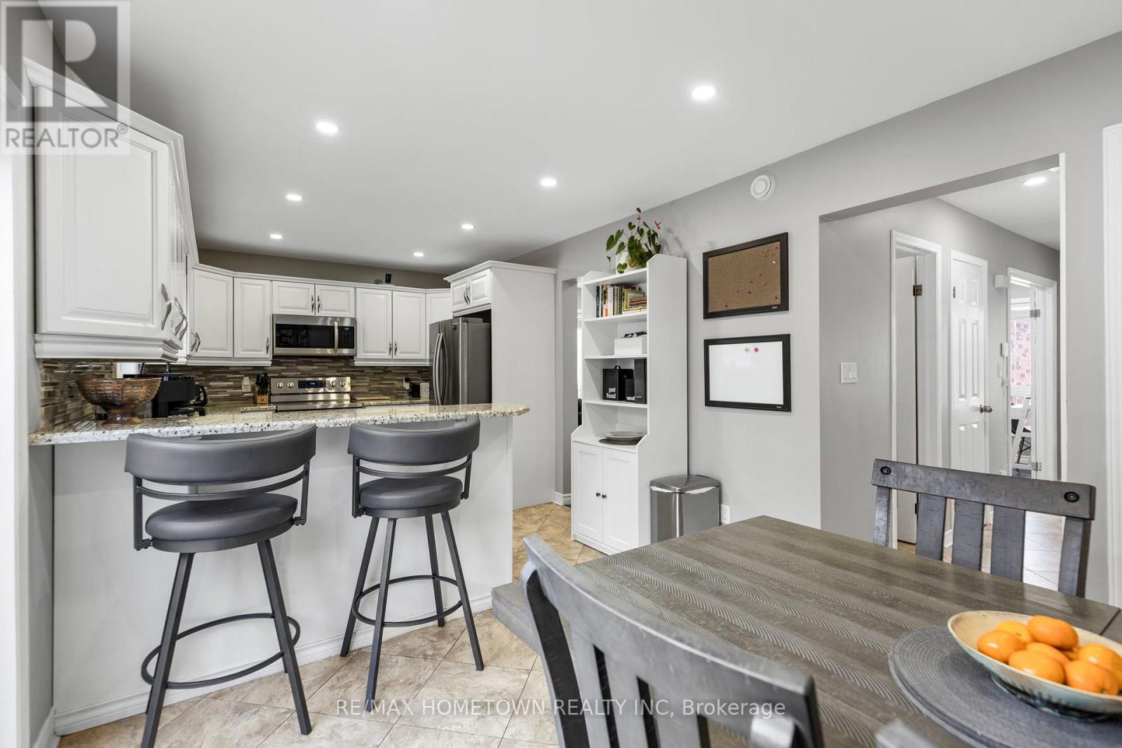 1018 MONTROSE STREET - 12