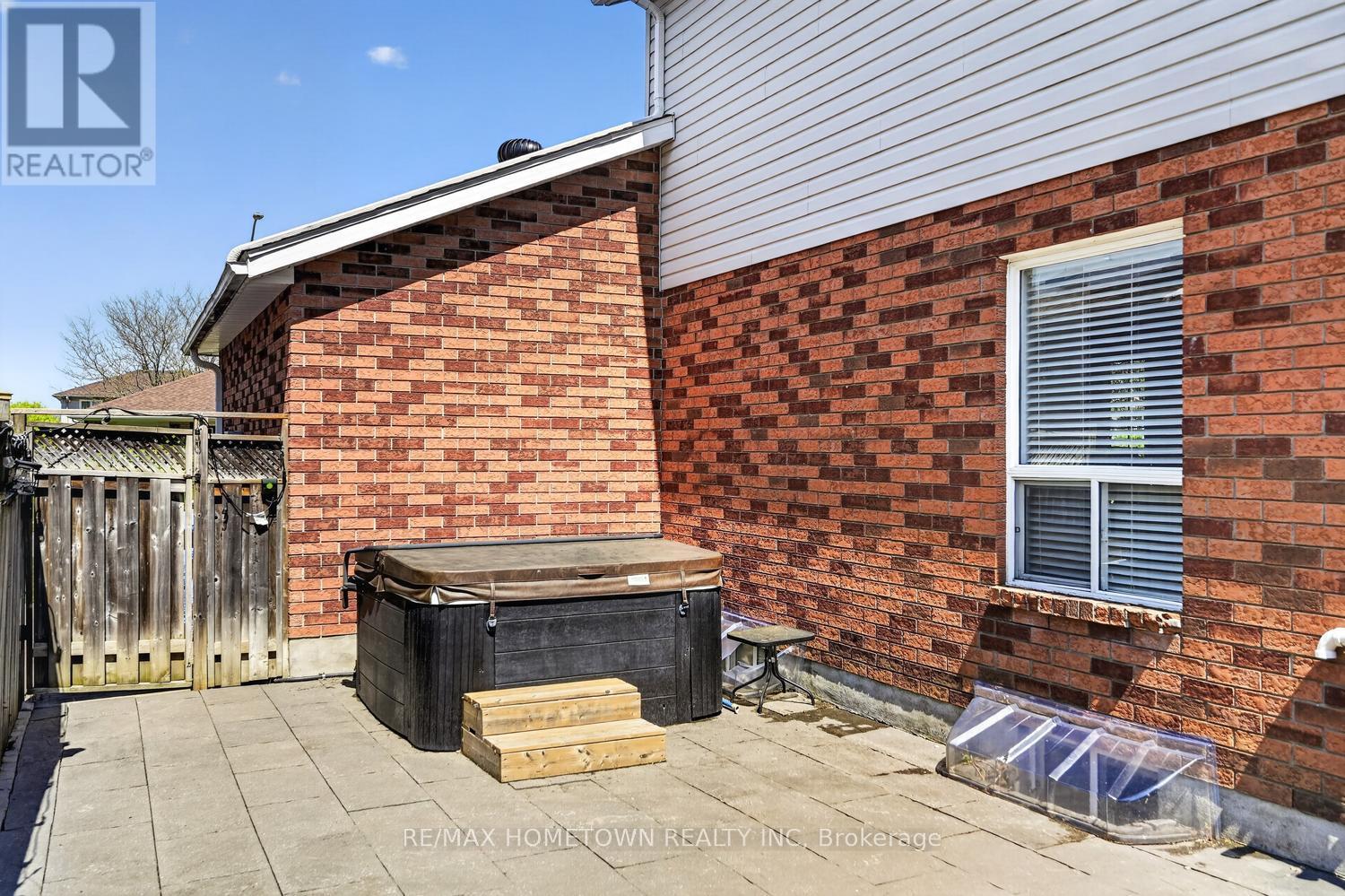1018 MONTROSE STREET - 42