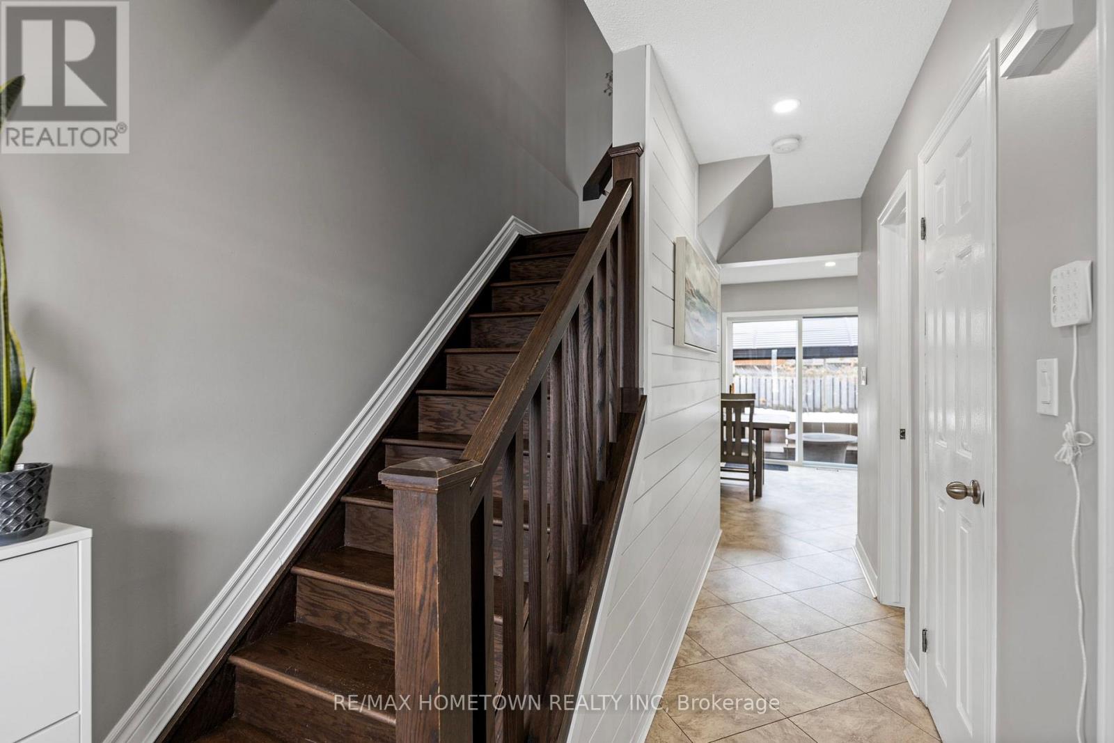 1018 MONTROSE STREET - 6