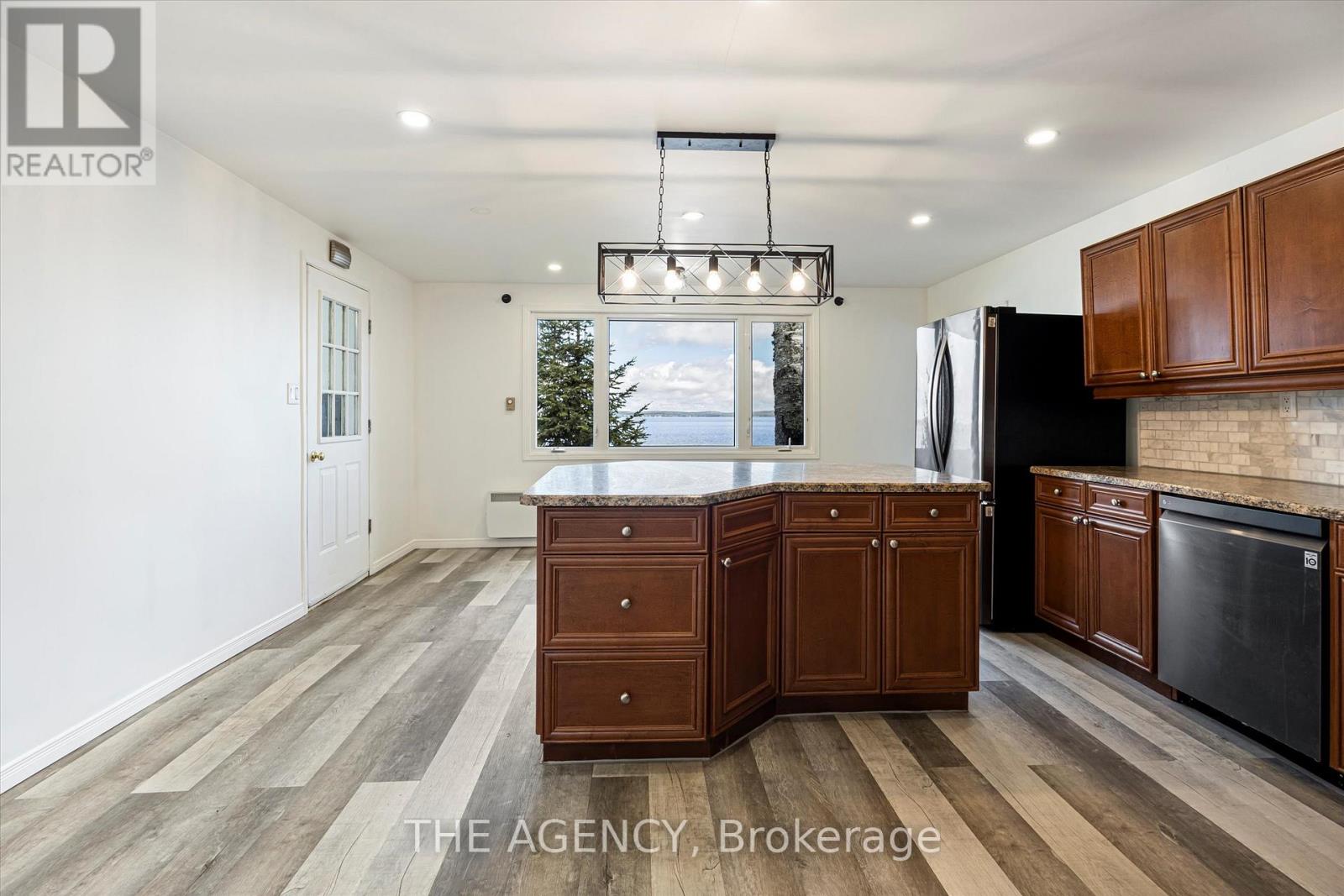 772 S LAKE BERNARD ROAD - 20