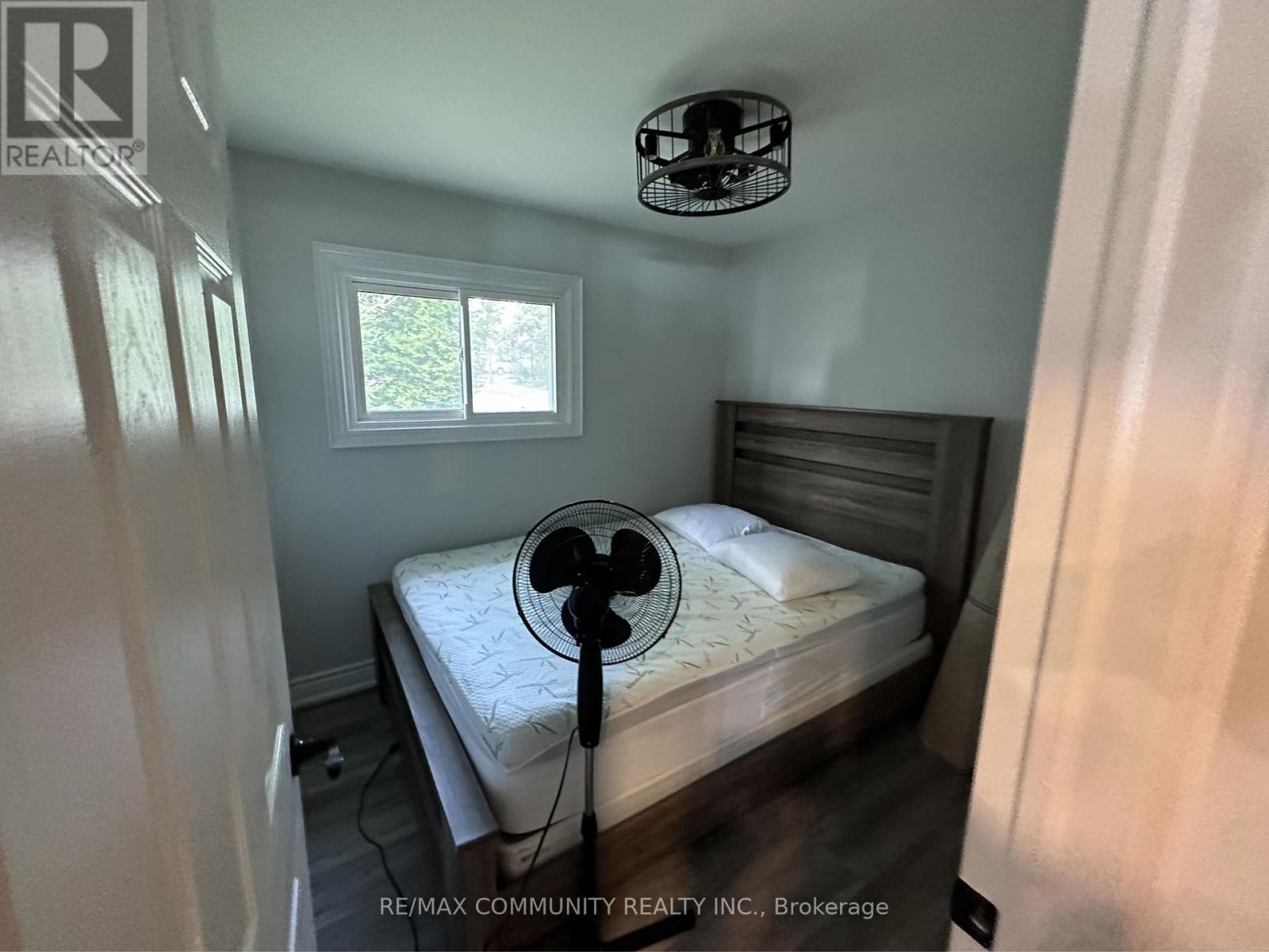 3 HILLSIDE DRIVE - 12