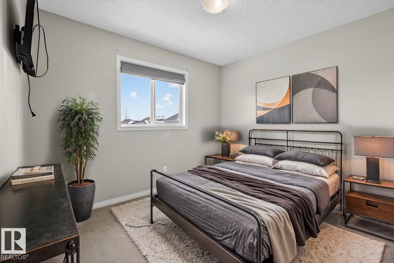 7704 16 AV SW - 21