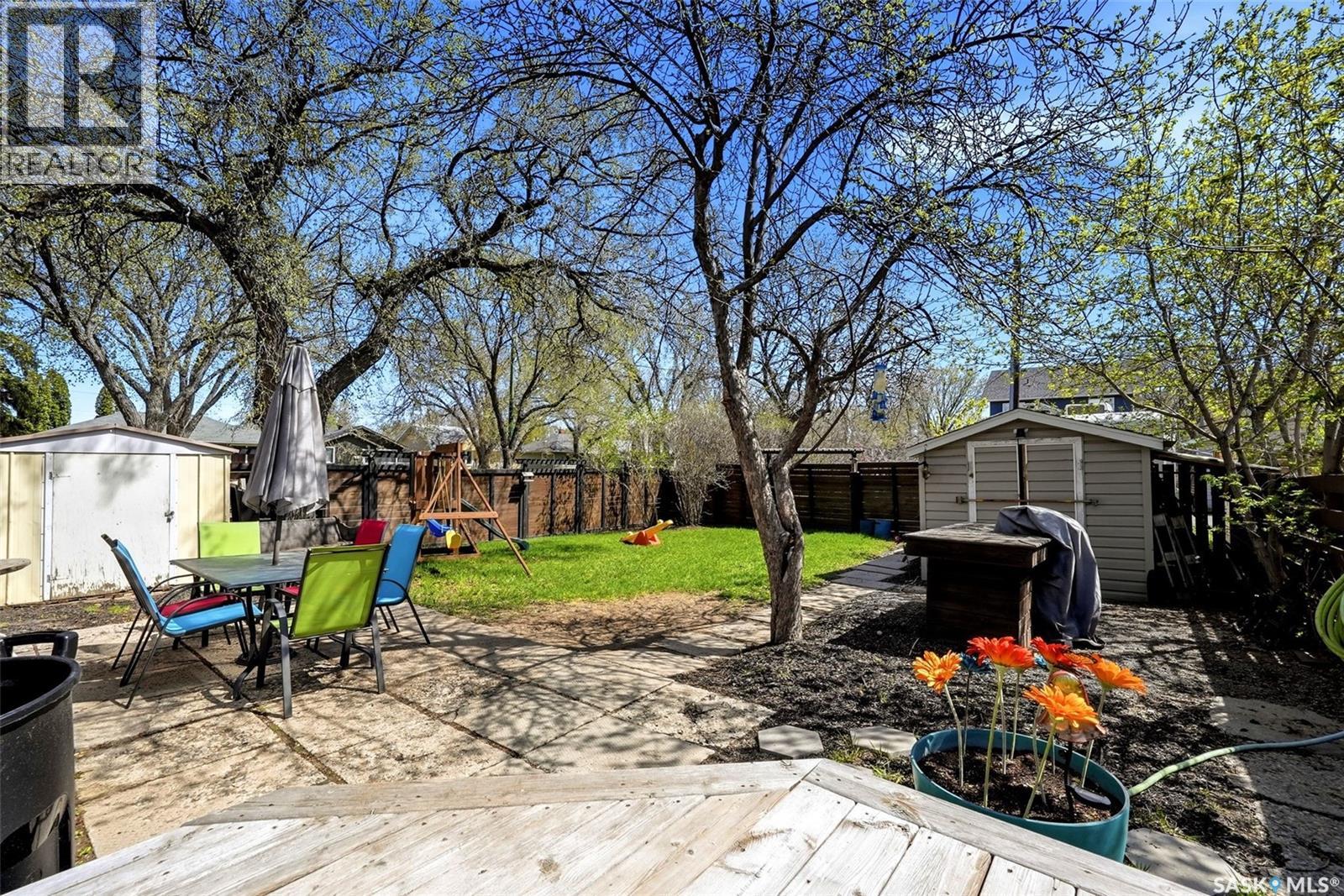 2803 McTavish STREET - 30
