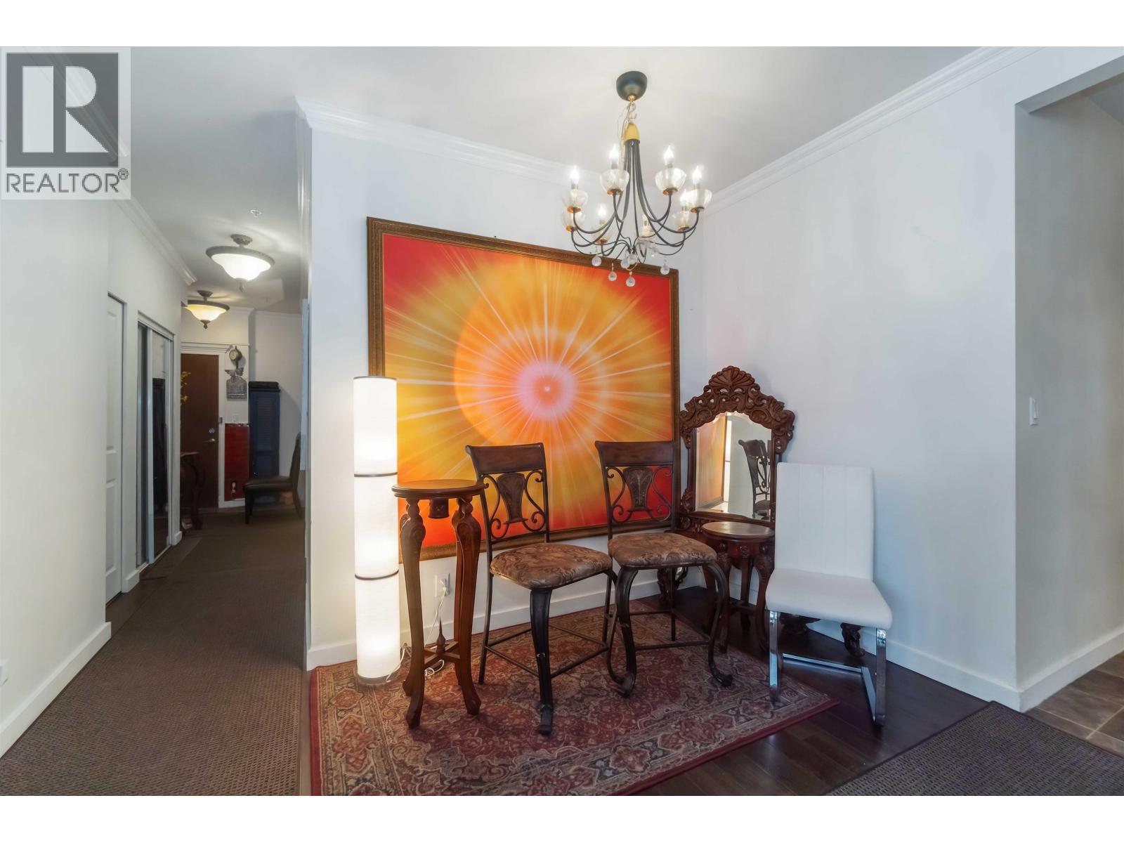 220 225 FRANCIS WAY — photo 4