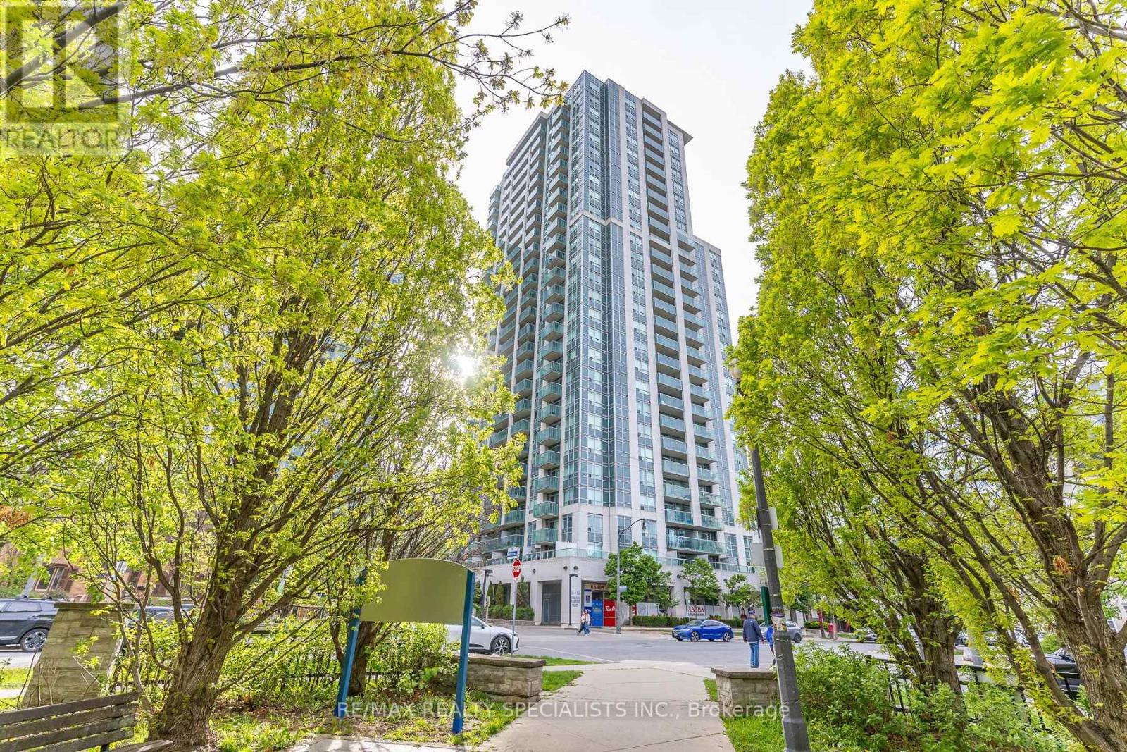 Photo of 16 Harrison Garden Boulevard