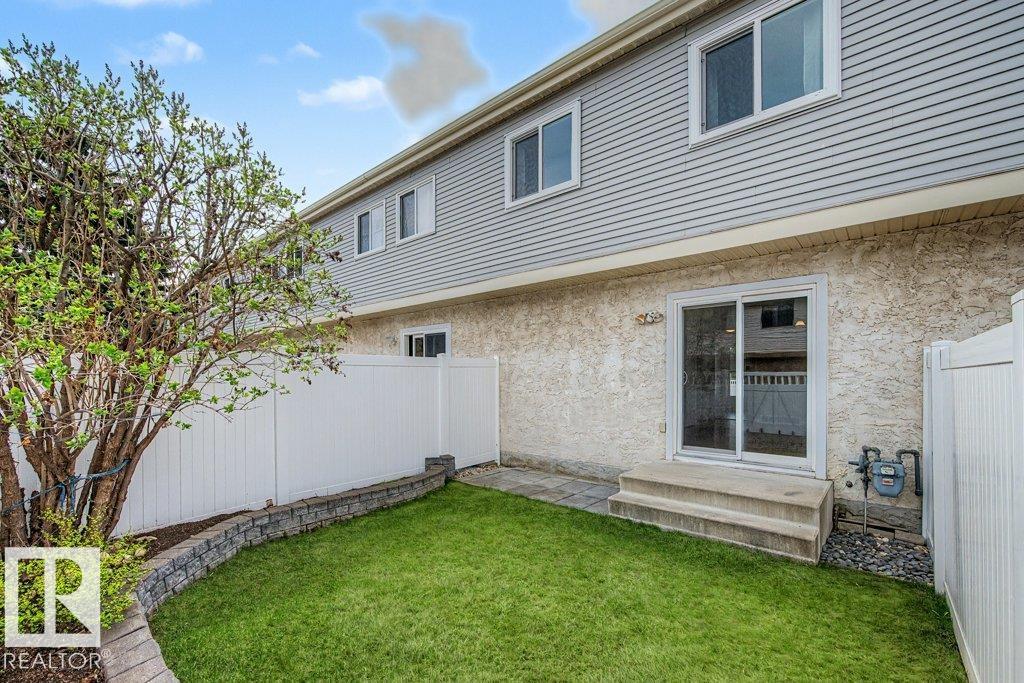 #41 9619 180 ST NW - 26