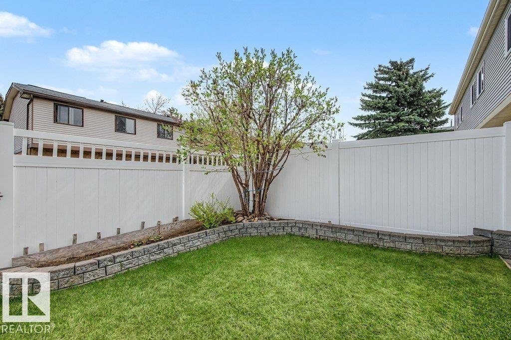#41 9619 180 ST NW - 27