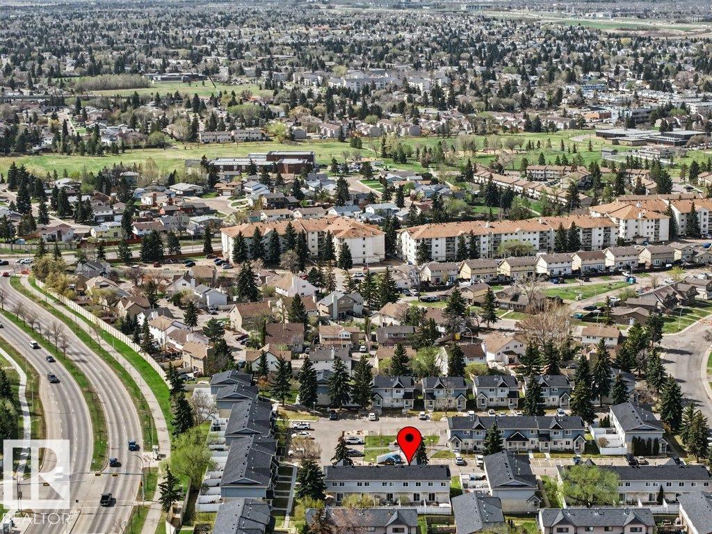 #41 9619 180 ST NW - 35