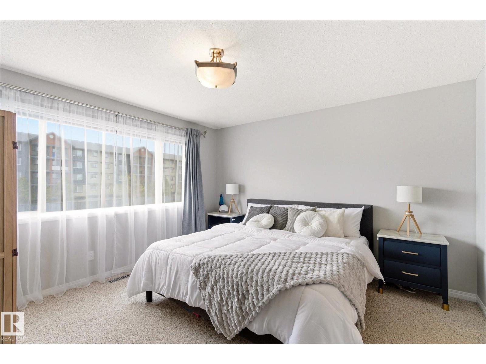 16308 49 ST NW - 25