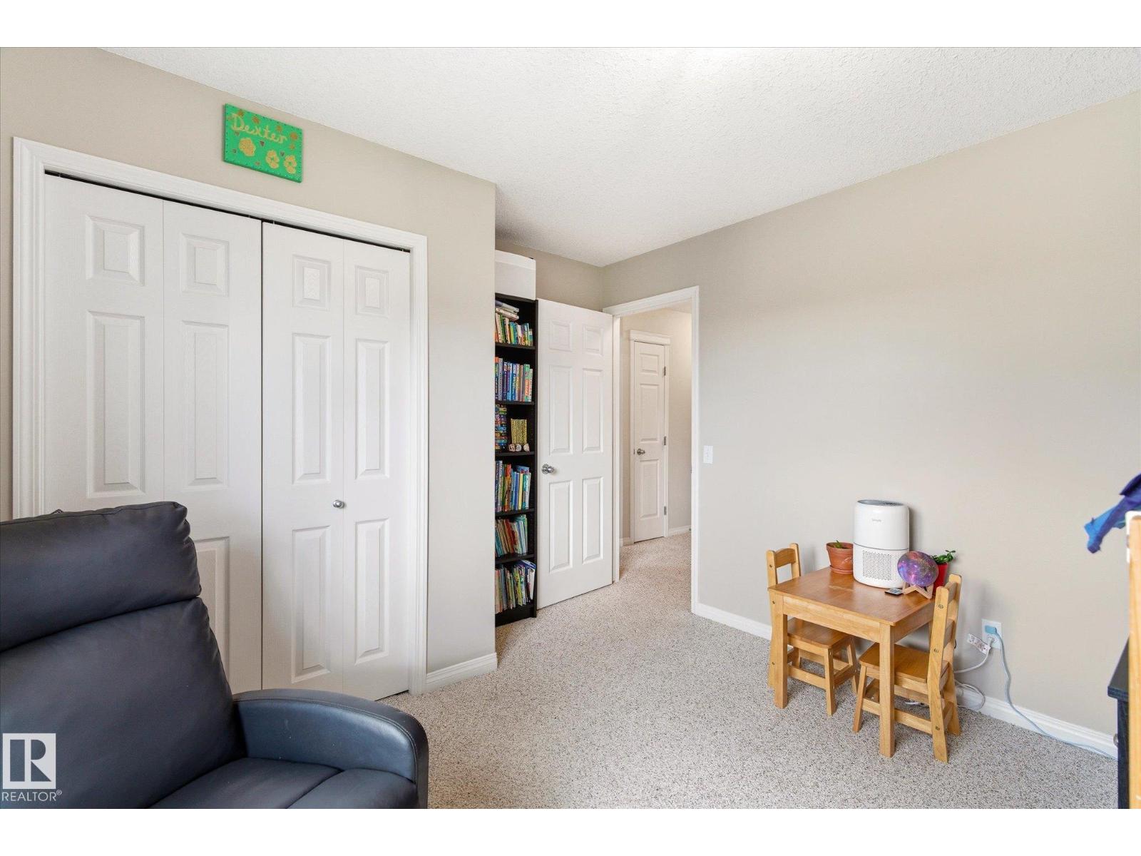 16308 49 ST NW - 31