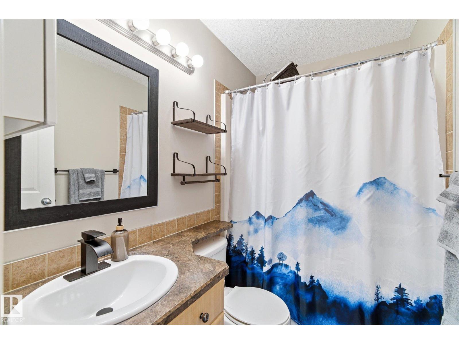 16308 49 ST NW - 34
