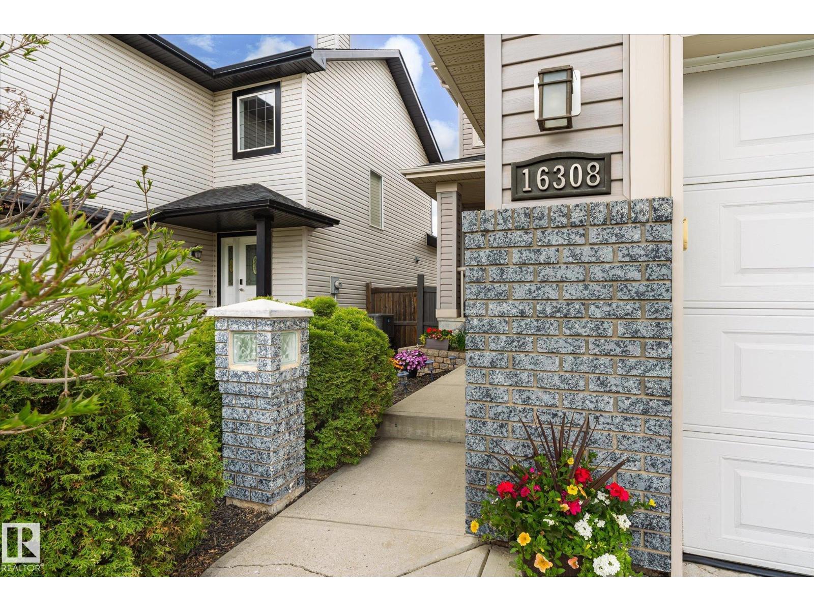 16308 49 ST NW - 4