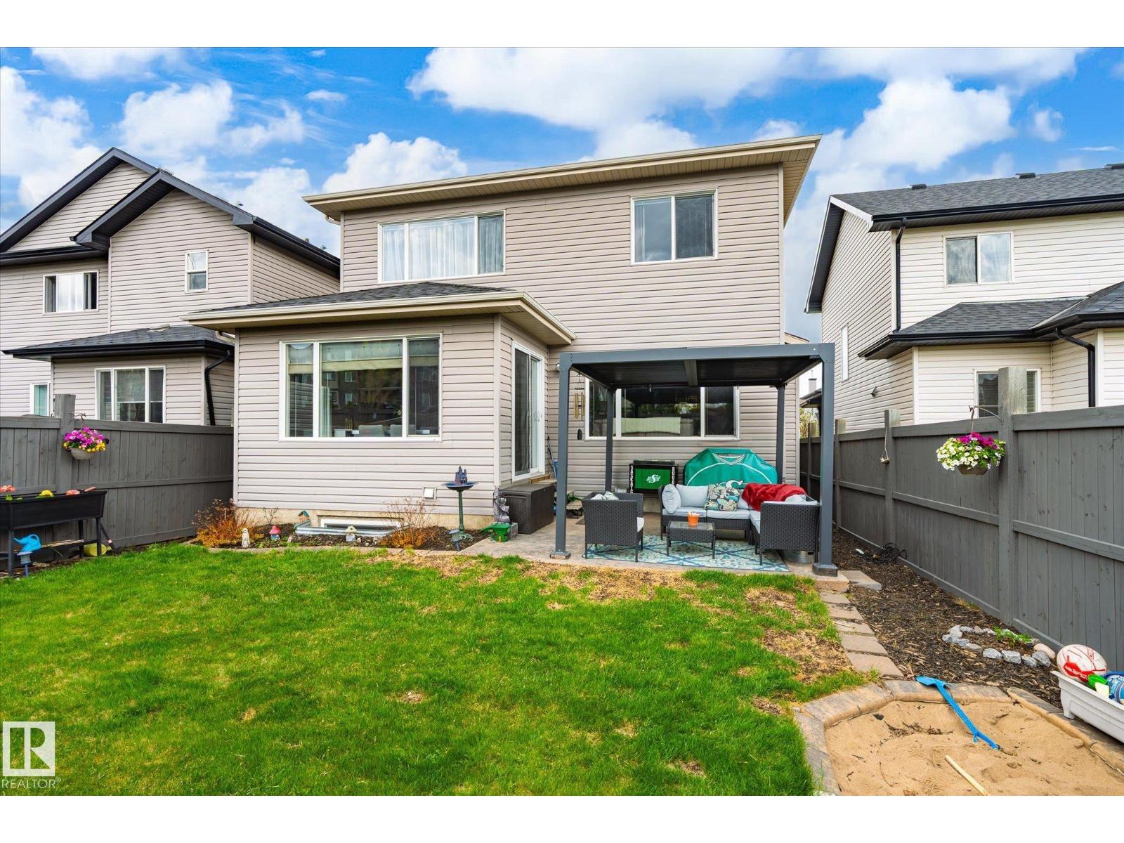 16308 49 ST NW - 40