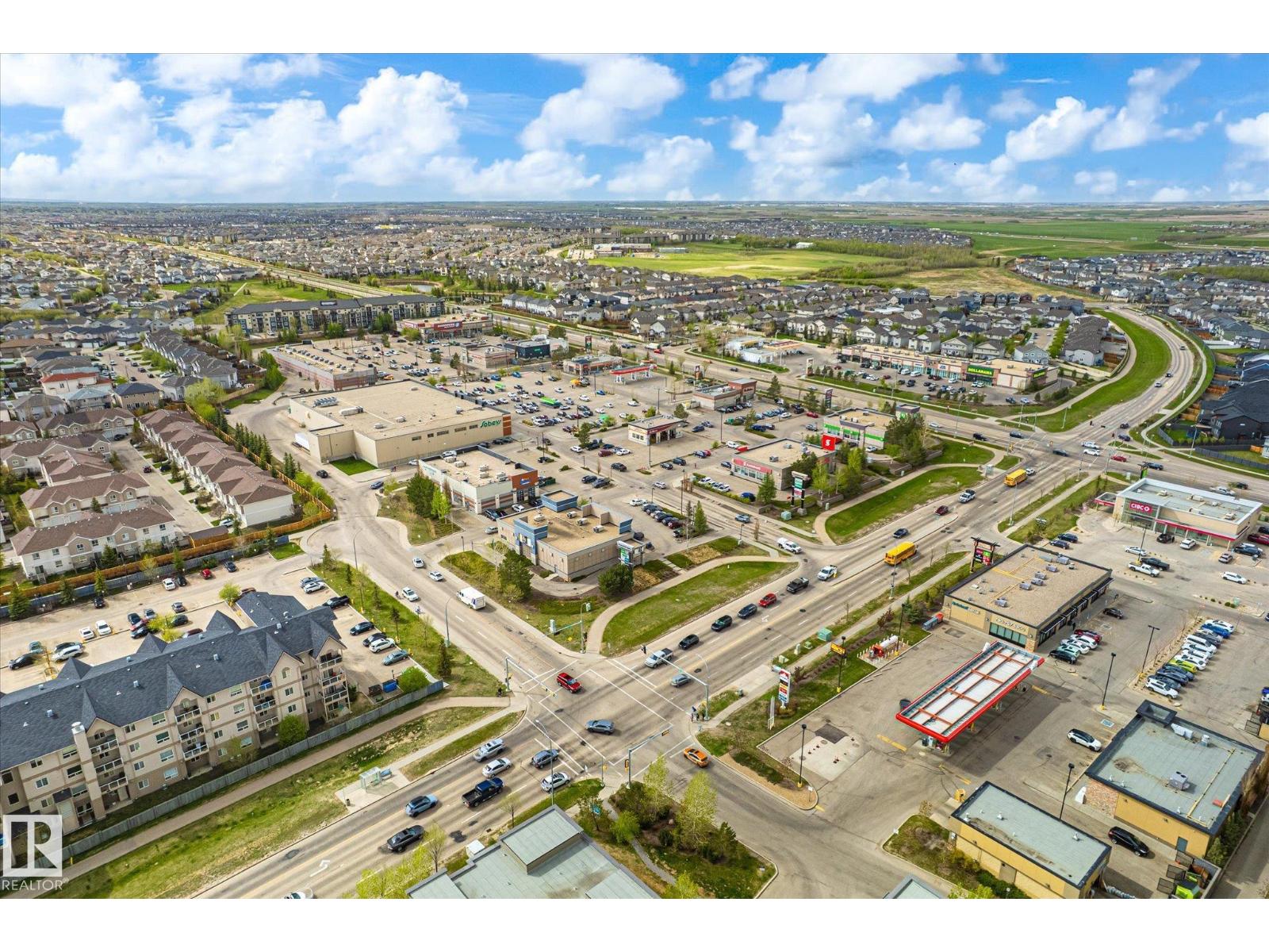 16308 49 ST NW - 47