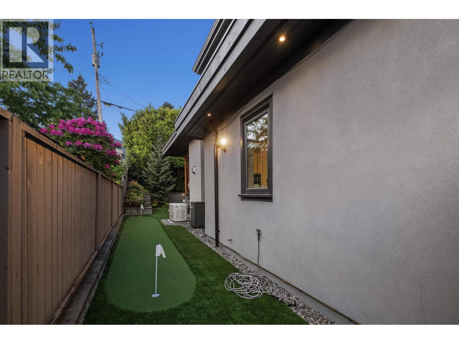 920 MELBOURNE AVENUE, North Vancouver