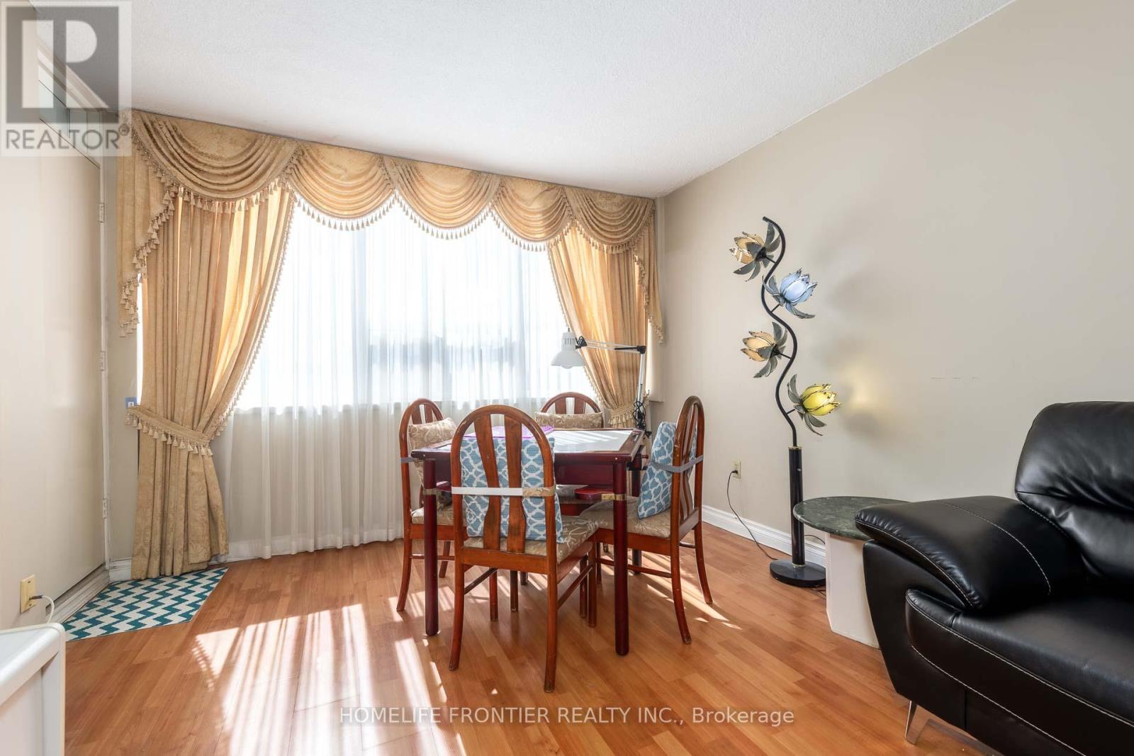 #706 45 SILVER SPRINGS BOULEVARD - 5